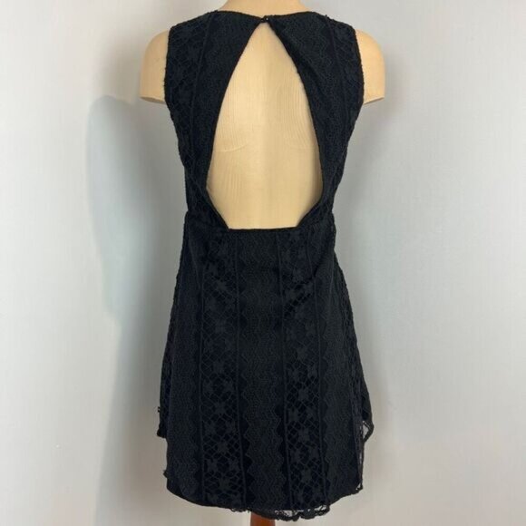 RVCA Small Sleeveless Black Lace Detail Open Back Mini Dress A Line Summer - Picture 1 of 15